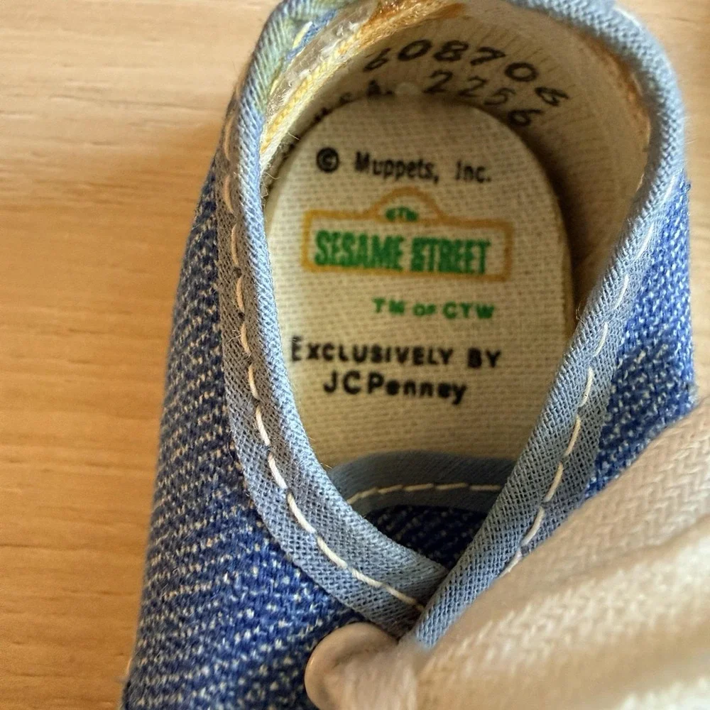 Sesame Street Big Bird Baby Shoes Size 2 Vintage Denim